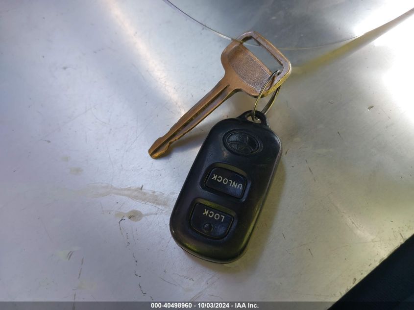 2004 Toyota Corolla Le VIN: 1NXBR32E44Z324121 Lot: 40498960