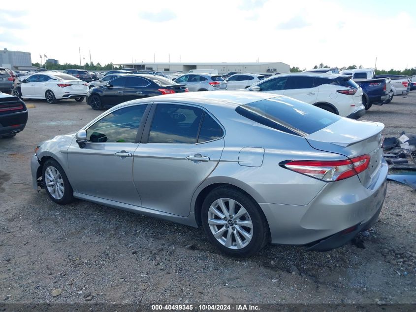 4T1B11HK0JU109016 2018 Toyota Camry Le