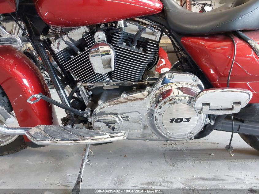 2013 Harley-Davidson Fltrx Road Glide Custom VIN: 1HD1KHM1XDB656215 Lot: 40499402