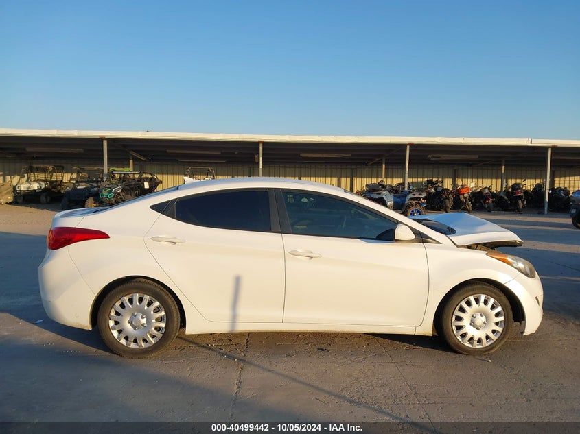 5NPDH4AEXBH025733 2011 Hyundai Elantra Gls/Limited