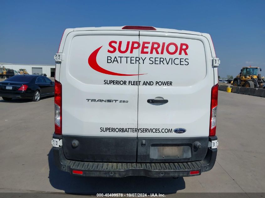 1FTYR2YM9KKB70702 2019 Ford Transit-250