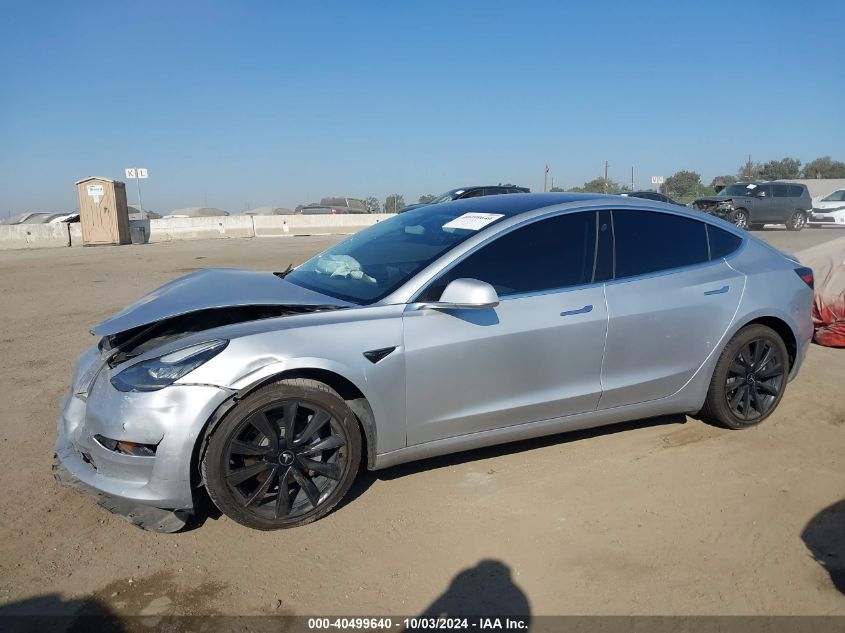 2018 Tesla Model 3 Long Range/Mid Range VIN: 5YJ3E1EA9JF007893 Lot: 40499640