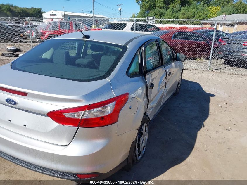 2014 Ford Focus S VIN: 1FADP3E22EL205985 Lot: 40499655