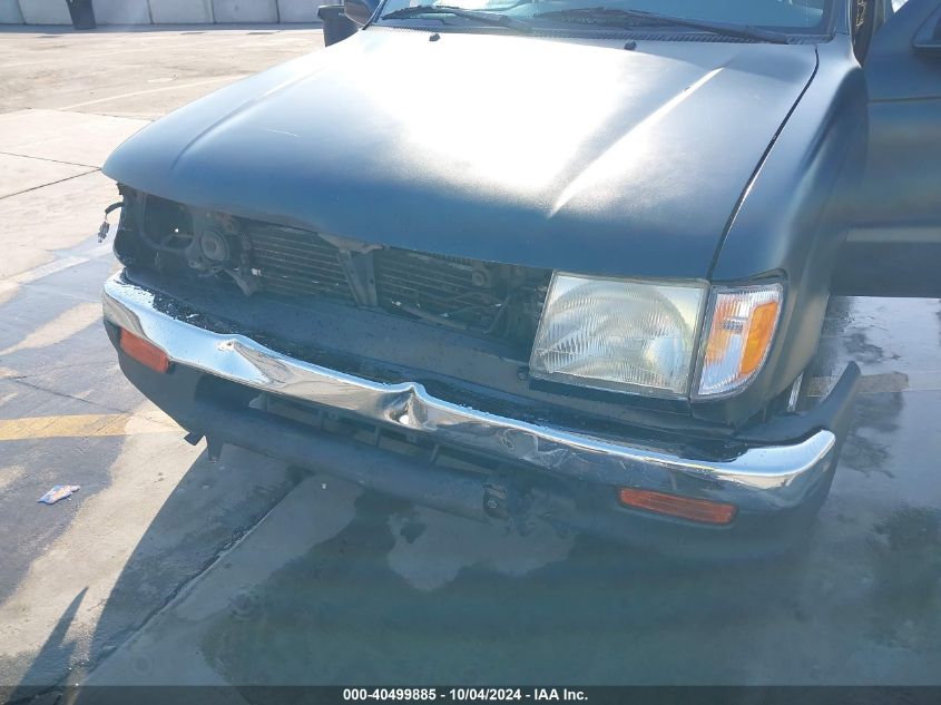 1998 Toyota Tacoma Base V6 VIN: 4TAVN52N3WZ051912 Lot: 40499885