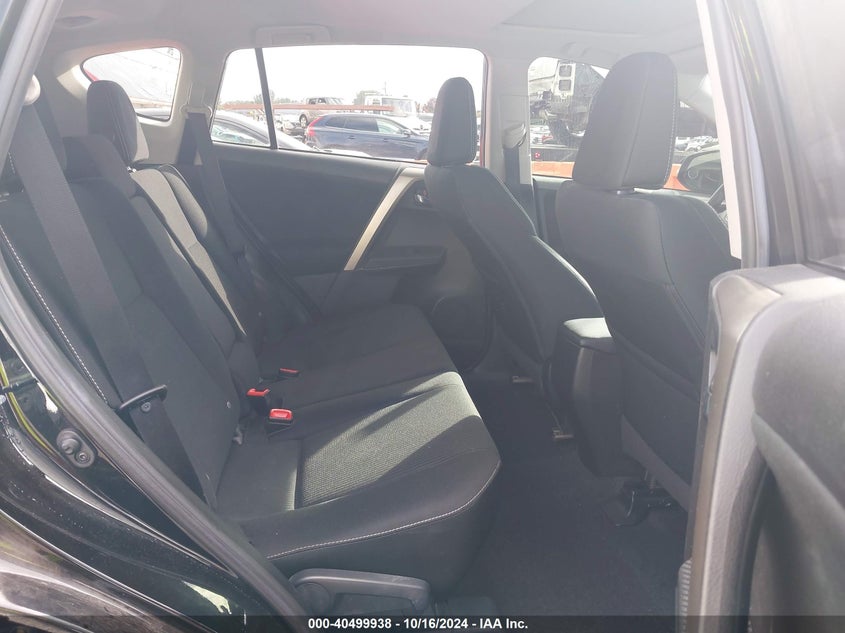 2015 TOYOTA RAV4 XLE - 2T3RFREVXFW408752