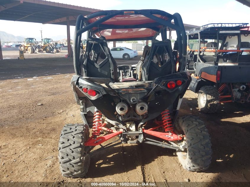 2015 Can-Am Maverick Max 1000R X Rs Dps VIN: 3JBPNAP25FG000258 Lot: 40500094