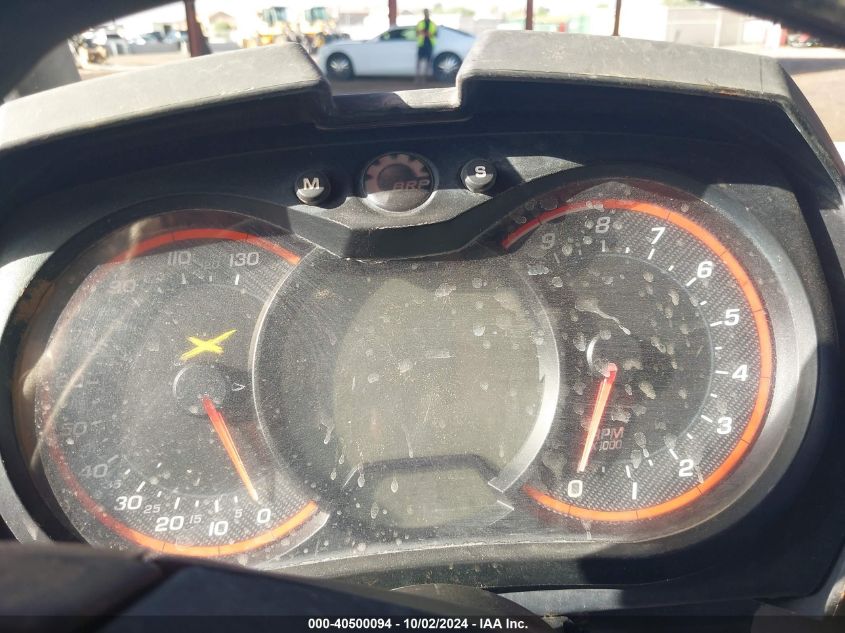 2015 Can-Am Maverick Max 1000R X Rs Dps VIN: 3JBPNAP25FG000258 Lot: 40500094