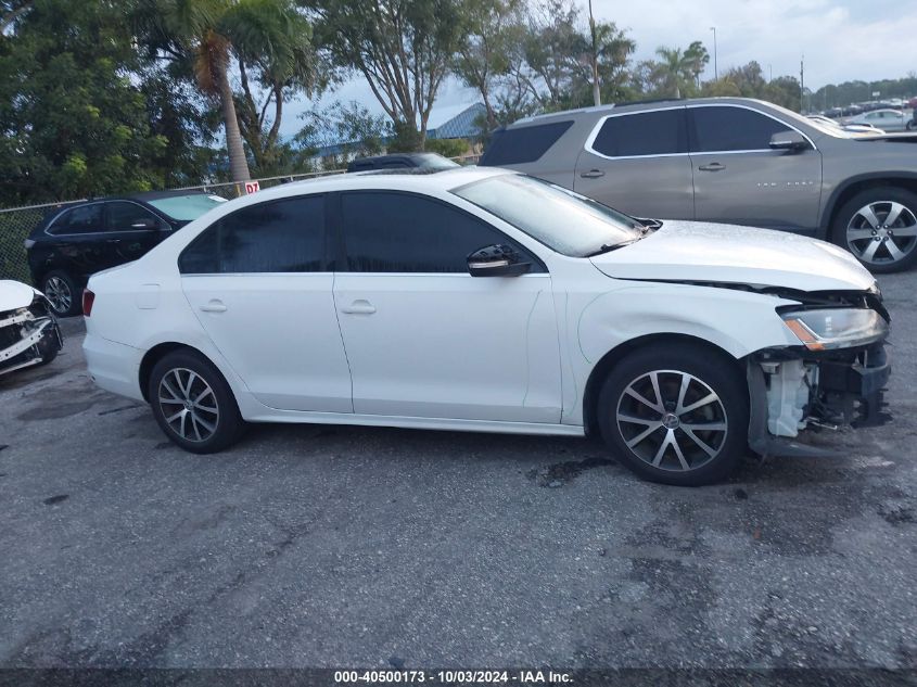 2017 Volkswagen Jetta 1.4T Se VIN: 3VWDB7AJ0HM250369 Lot: 40500173