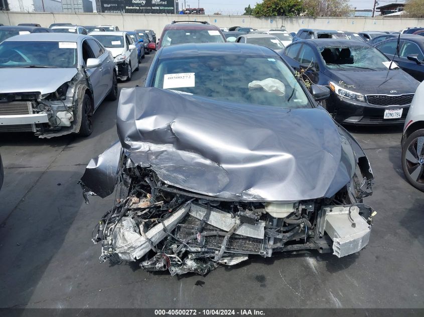 2018 Honda Clarity Plug-In Hybrid VIN: JHMZC5F12JC006067 Lot: 40500272