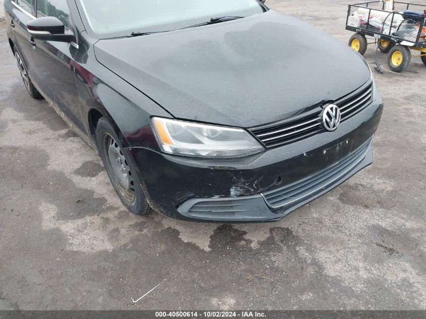 3VWDP7AJ5DM393989 2013 Volkswagen Jetta 2.5L Se