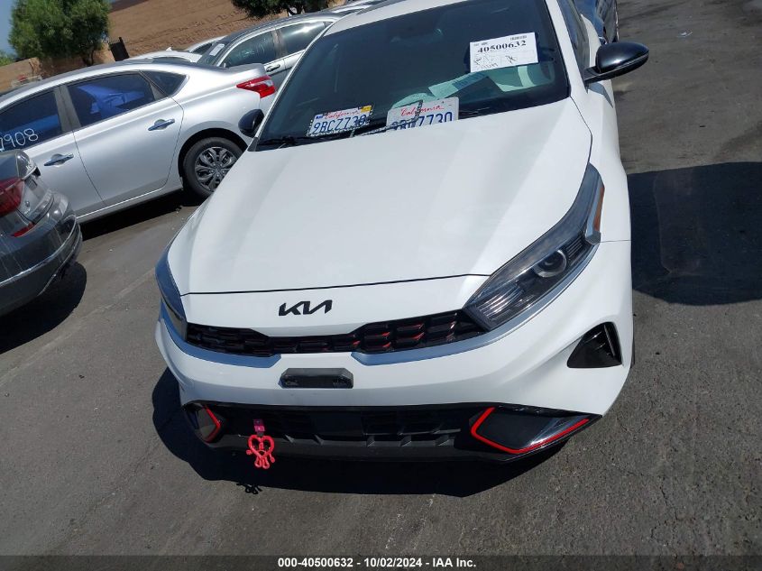 2022 Kia Forte Gt-Line VIN: 3KPF54AD6NE472268 Lot: 40500632