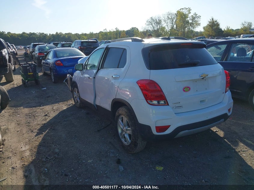 VIN 3GNCJLSB7KL332668 2019 CHEVROLET TRAX LT