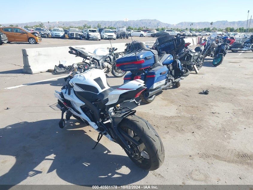 VIN JYARJ28E7KA004572 2019 YAMAHA YZFR6