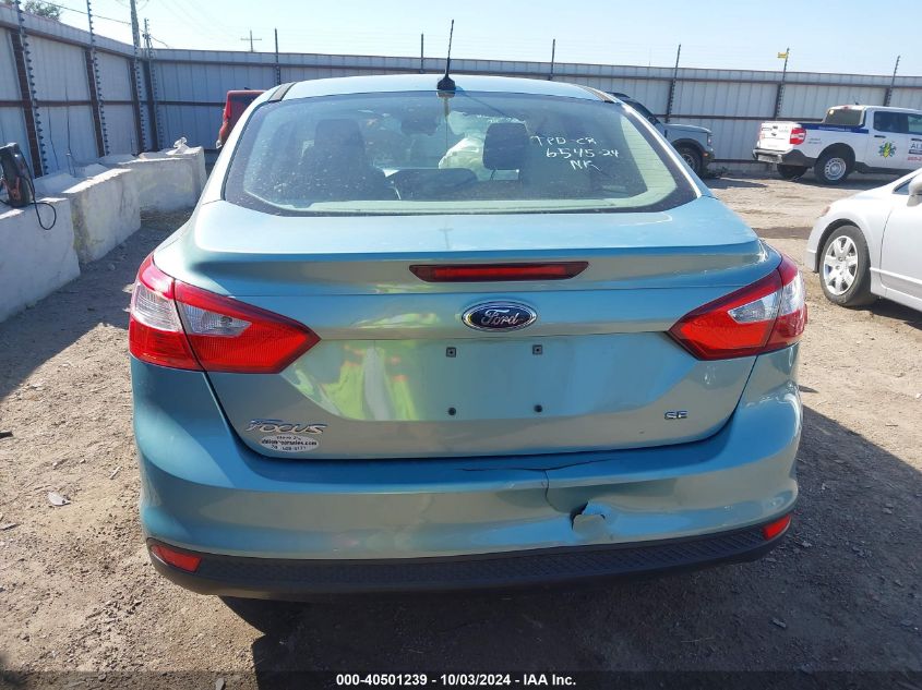 1FAHP3F27CL267587 2012 Ford Focus Se