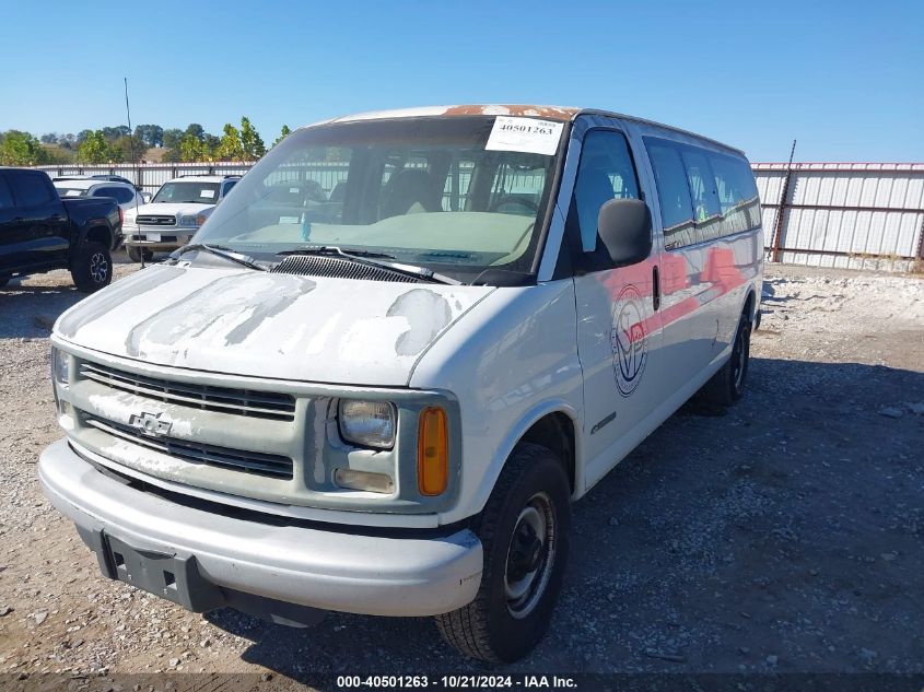 2000 Chevrolet Express G3500 VIN: 1GAHG39RXY1128147 Lot: 40501263