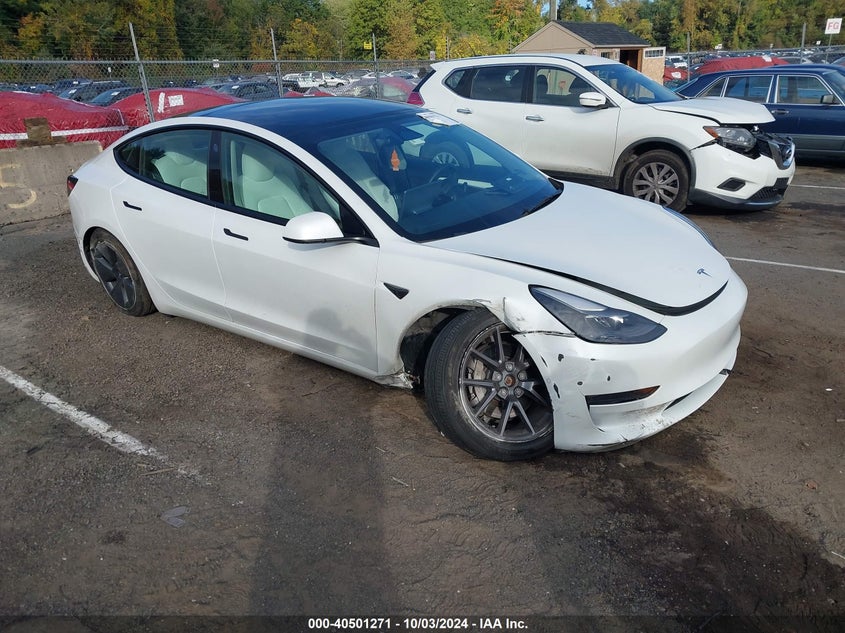 2022 TESLA MODEL 3  (VIN: 5YJ3E1EBXNF152469)