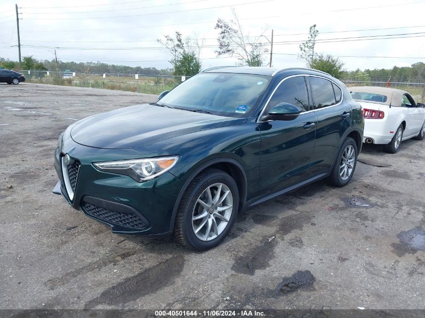 VIN 3N1CP5DV1ML563596 2018 ALFA ROMEO STELVIO no.2