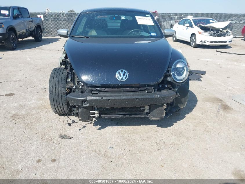 3VWSD7AT1JM711524 2018 Volkswagen Beetle Dune