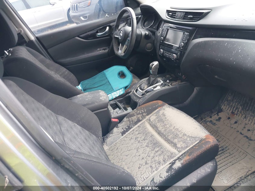 2019 NISSAN ROGUE SPORT SV - JN1BJ1CP9KW527526