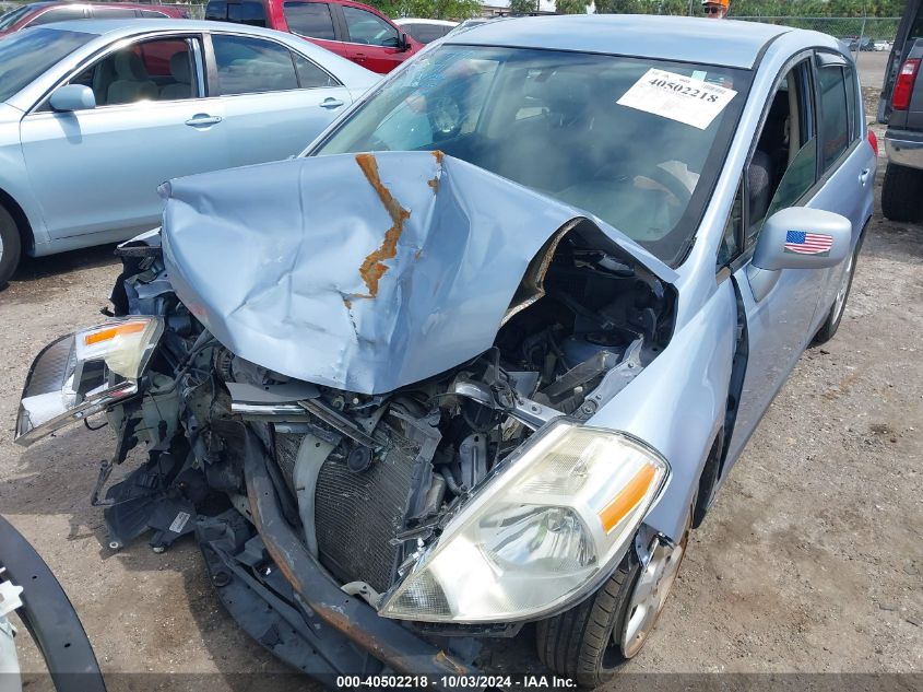 2009 Nissan Versa 1.8Sl VIN: 3N1BC13E89L421108 Lot: 40502218