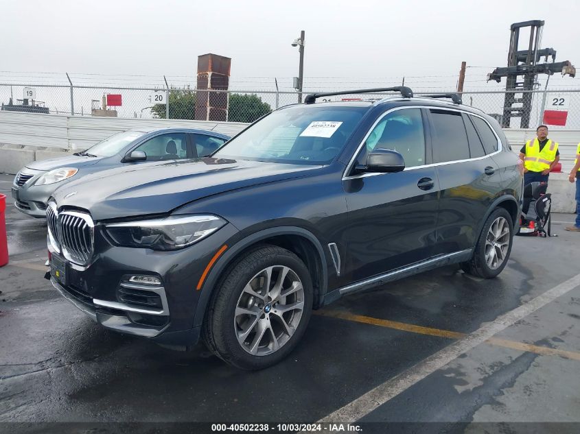 5UXCR6C50KLL38513 2019 BMW X5 - Image 2