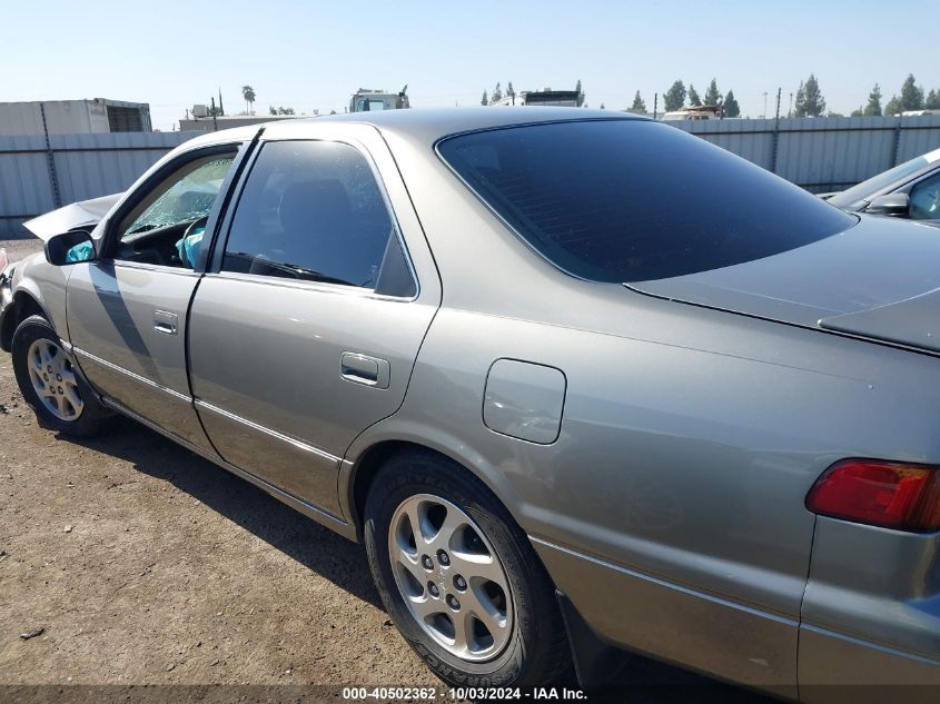 JT2BF28K4W0125707 1998 Toyota Camry Xle V6