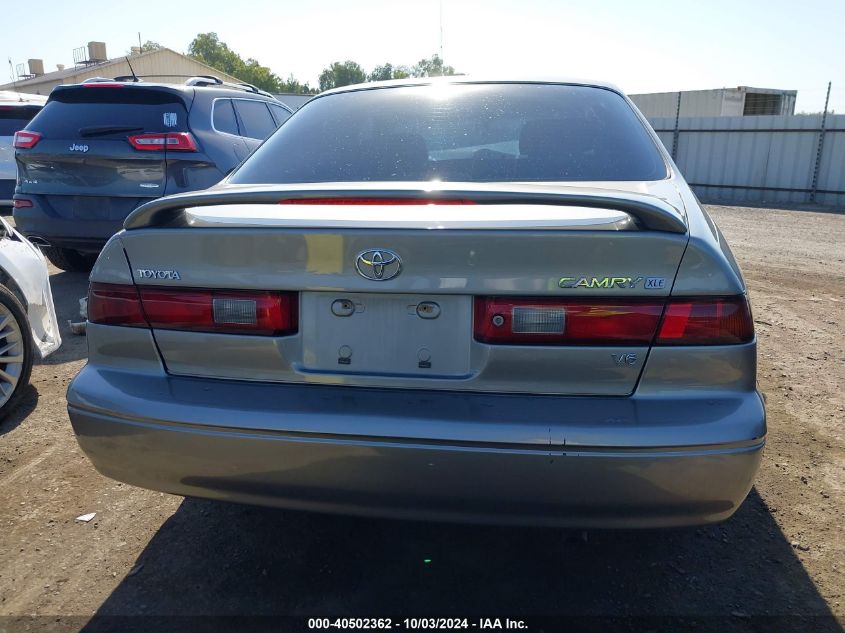 JT2BF28K4W0125707 1998 Toyota Camry Xle V6