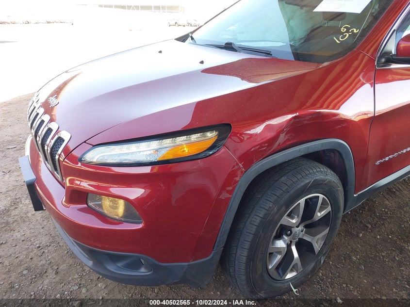 1C4PJMCS2GW317575 2016 Jeep Cherokee Latitude