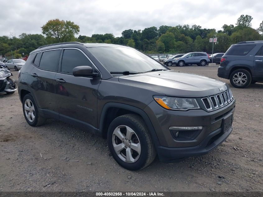 3C4NJDBB6JT200054 2018 Jeep Compass Latitude 4X4