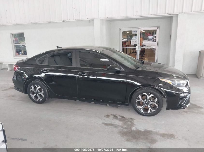 3KPF24AD8KE044710 2019 Kia Forte Lxs