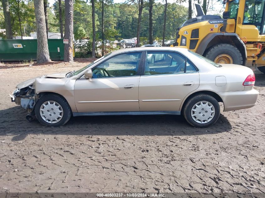 2001 Honda Accord 2.3 Lx VIN: 1HGCG56401A072121 Lot: 40503237