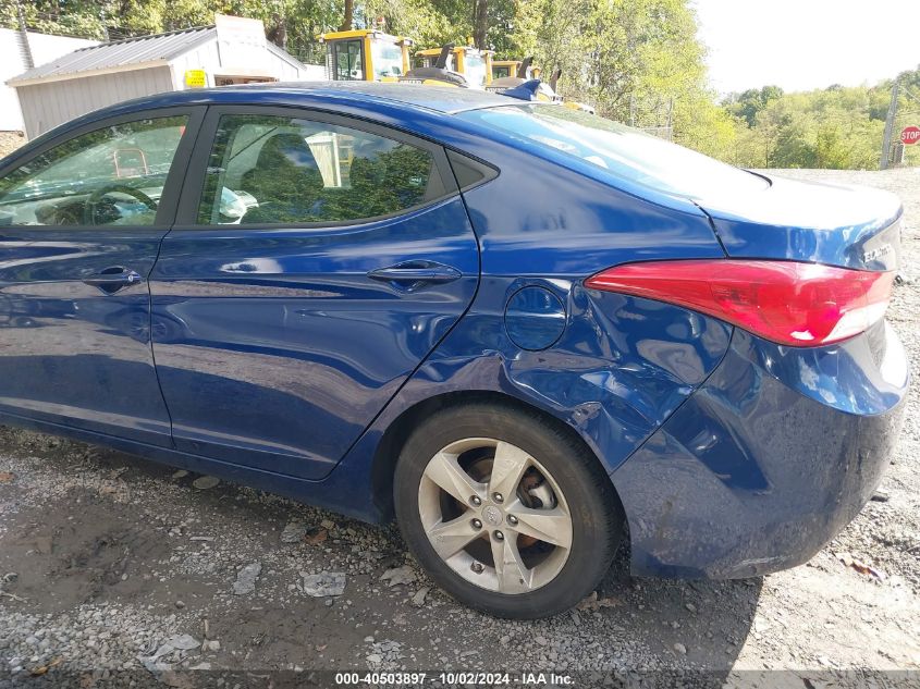 KMHDH4AE7DU617983 2013 Hyundai Elantra Gls