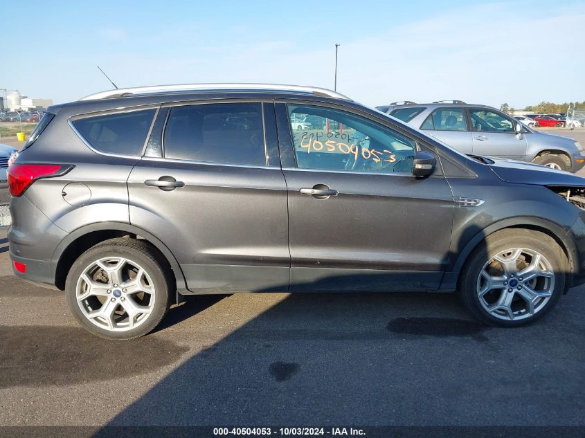 1FMCU9J92KUC33257 2019 Ford Escape Titanium