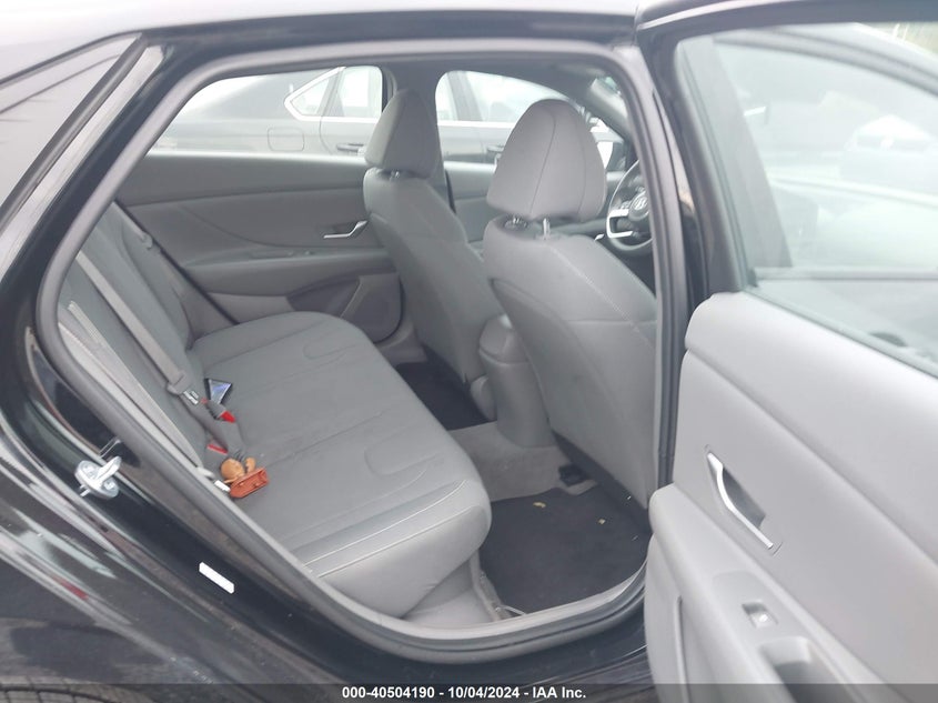 KMHLM4AJ6PU081911 2023 Hyundai Elantra Hybrid Blue