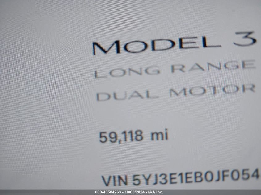 5YJ3E1EB0JF054593 2018 Tesla Model 3 Long Range/Performance