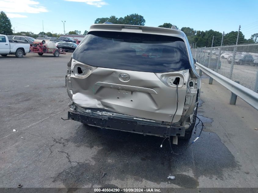 5TDYK3DC7GS723211 2016 Toyota Sienna Xle 8 Passenger