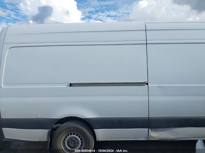 WD4PF1CD4KP160349 2019 Mercedes-Benz Sprinter 2500 High Roof V6