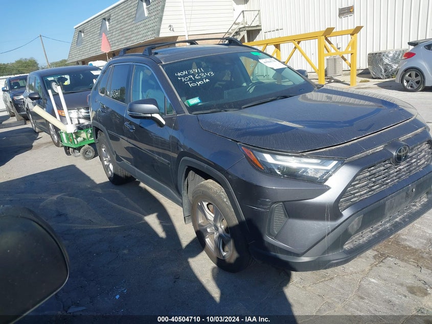 2022 TOYOTA RAV4 XLE VIN: 2T3P1RFV6NW313141