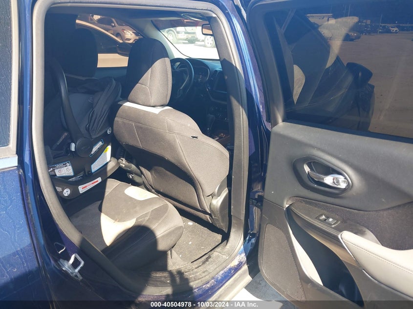 1C4PJLCB4EW172420 2014 Jeep Cherokee Latitude