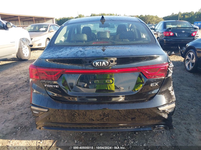VIN 3KPF54AD5ME402954 2021 KIA FORTE EX