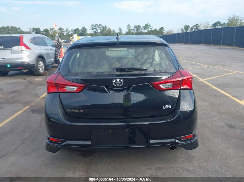 JTNKARJE3JJ569596 2018 TOYOTA COROLLA - Image 16