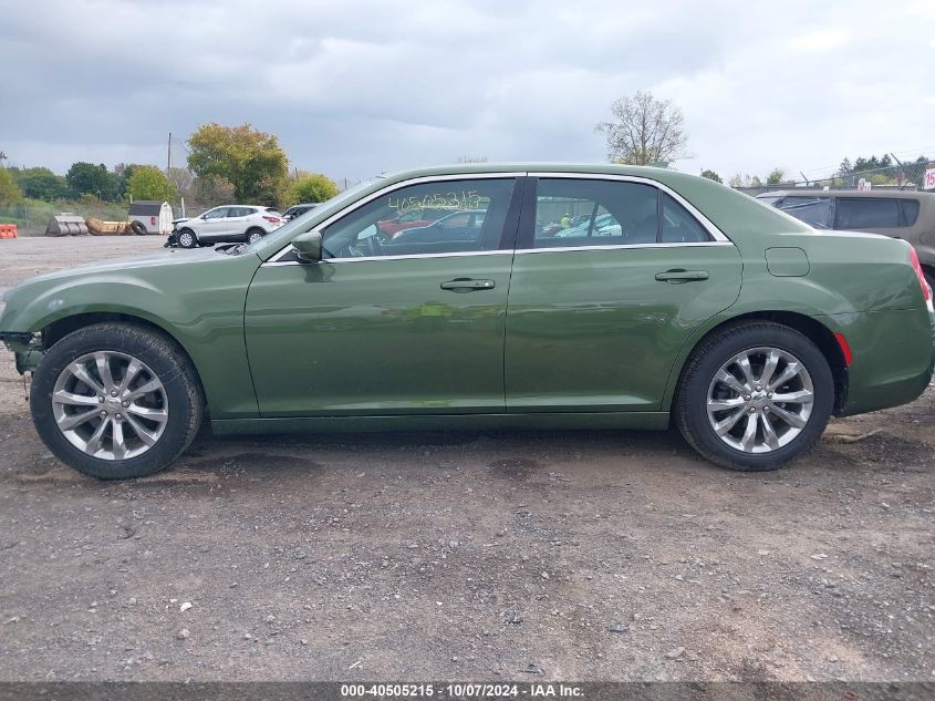 2018 Chrysler 300 Touring VIN: 2C3CCARG5JH195637 Lot: 40505215