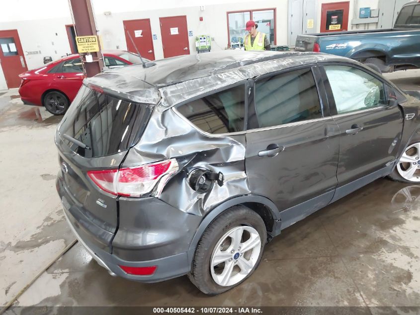 1FMCU9G91GUA32576 2016 Ford Escape Se