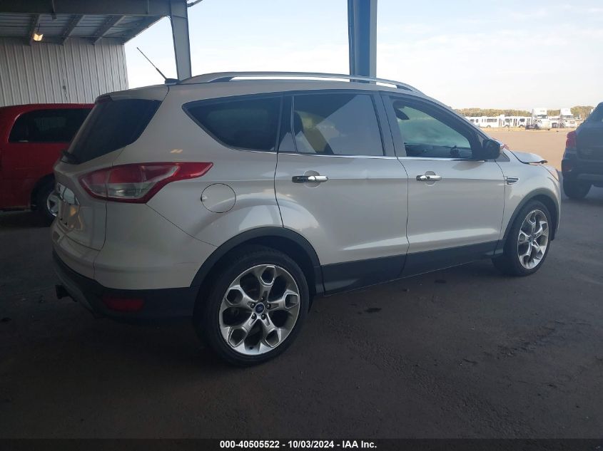 VIN 1FMCU9J99FUB49295 2015 FORD ESCAPE no.4