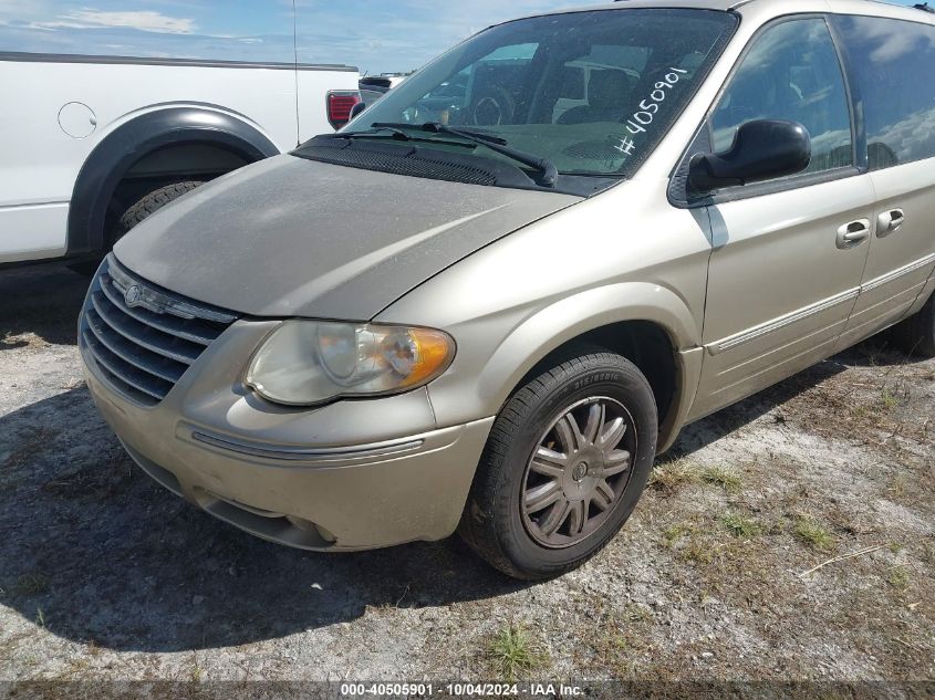 2C8GP64L15R232121 2005 Chrysler Town & Country Limited