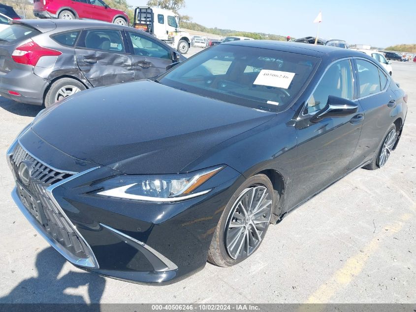 58ADZ1B14NU116048 2022 LEXUS ES - Image 2