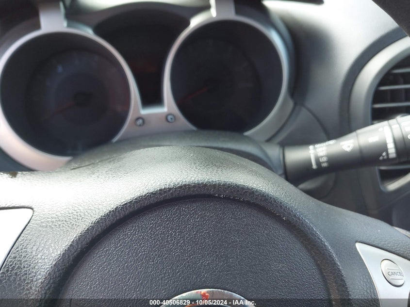 2017 NISSAN JUKE S - JN8AF5MR5HT703827