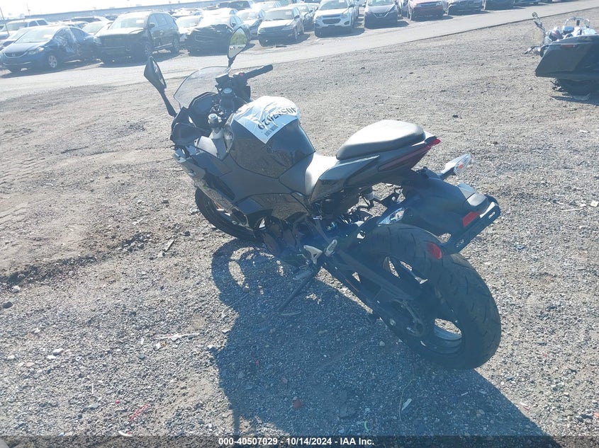 2024 KAWASAKI EX500 - ML5EXGG17RDA22301