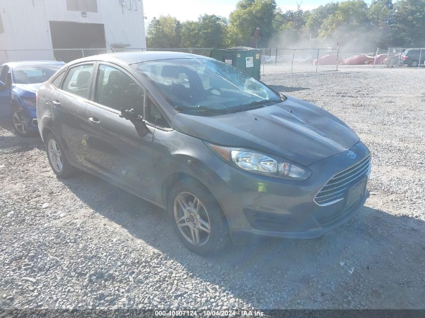 VIN 3FADP4BJ3HM167302 2017 FORD FIESTA no.1