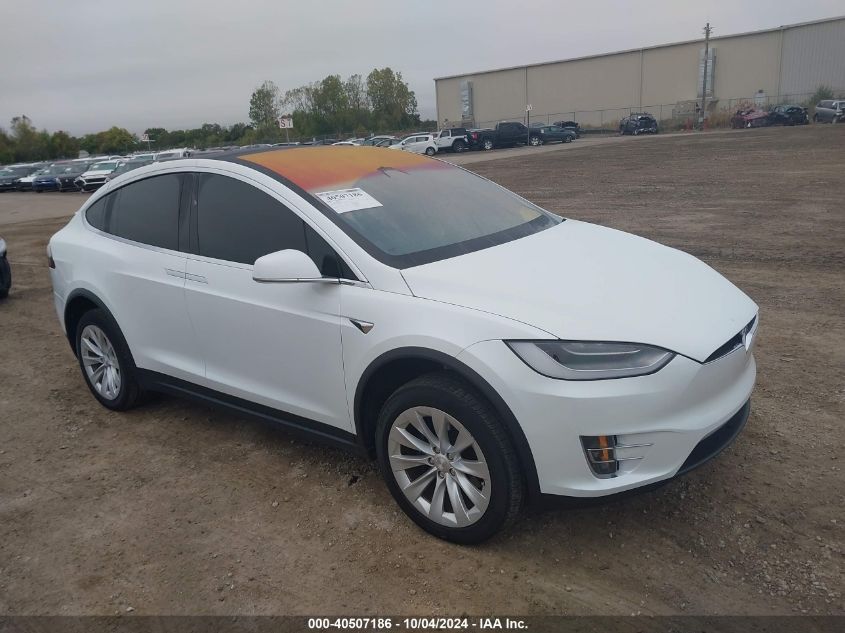 5YJXCBE27LF233892 2020 TESLA MODEL X - Image 1